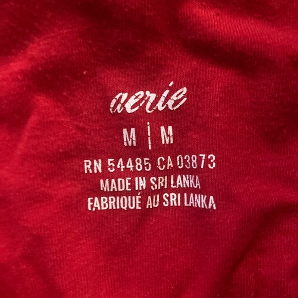 Red Aerie crop top with buttons - Picture 3 of 7